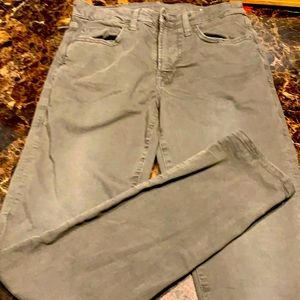 Young Men’s American Eagle Jeans. Grey. 26x30